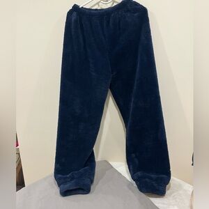 🛍️ 4 for $20 🛍️ Cozy Navy Fleece Pants